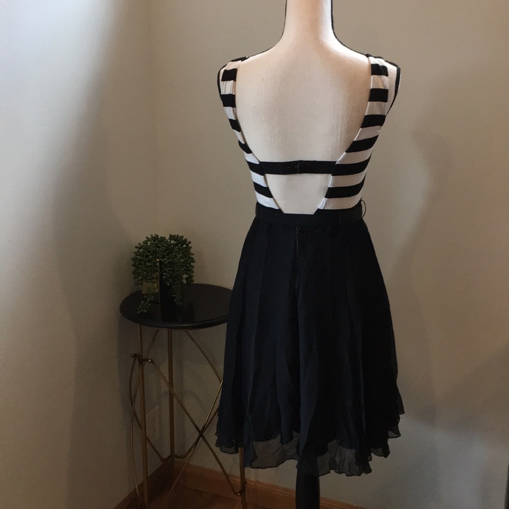 NWT Alice + Olivia Silk Chiffon Dress